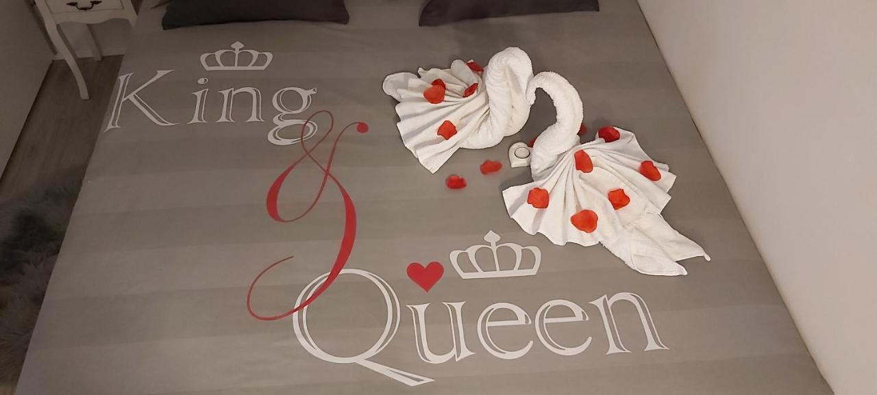 King&Queen Kaštela Exterior foto